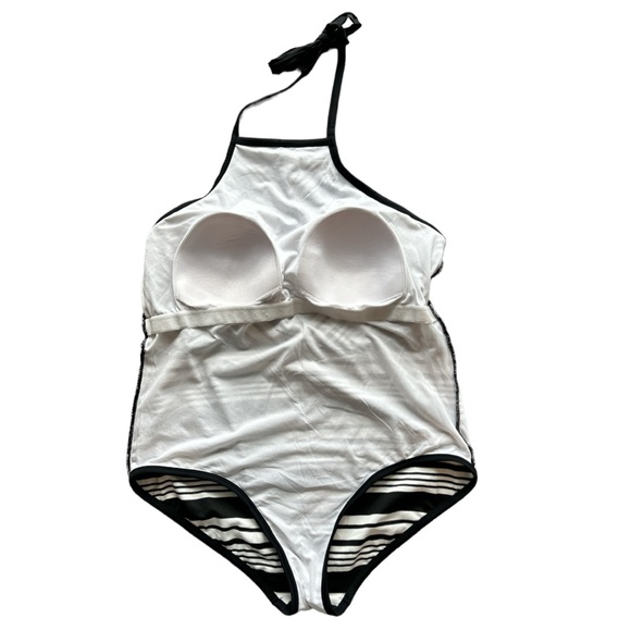 Time and Tru One Piece Bathing Suit - Picture 3 of 4